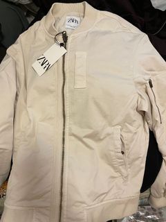 （分類：）位於 。 由 notahypebeast 提交（商品編號 1157215793，圖片 1）。簡介： 。