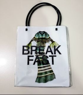 （分類：）位於 。 由 mssaby 提交（商品編號 1157334120，圖片 1）。簡介： 。