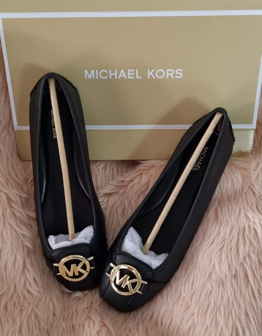Michael kors 2025 saffiano shoes