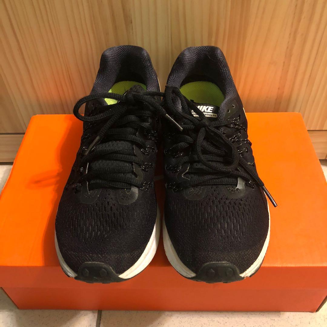 NIKE 831356 001