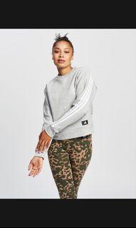 Adidas Sweatshirt Grey