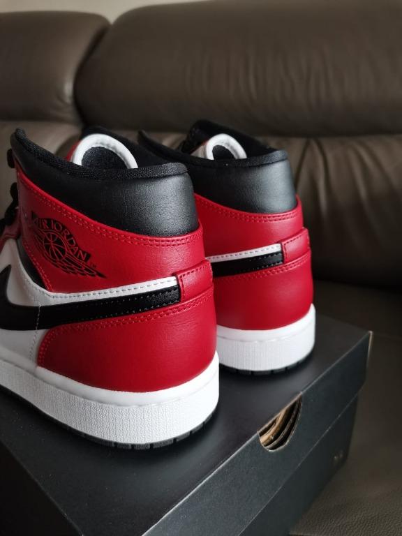 Yeezy aj1 deals