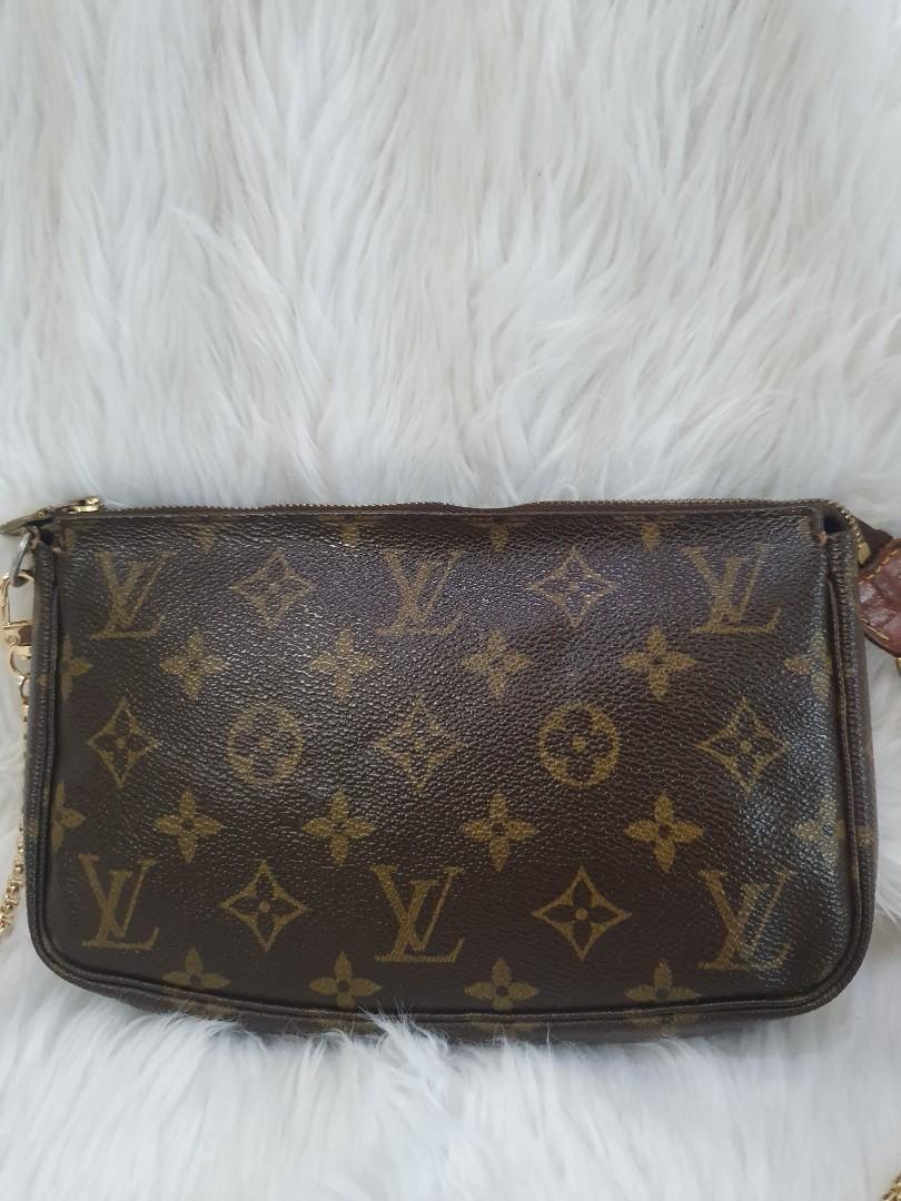 Authentic Louis Vuitton Sling Bag (Category: Luxury Bags & Wallets) located in Malolos. Submitted by yamaguchionline (Listing ID 1157332359, Image 3). Description: SALE❣❣❣ Authentic Louis Vuitton Sling Bag Made in Spain Nice in actual Good and quality Issue: provided sling Preloved Please respect my ads❤ Thank you.