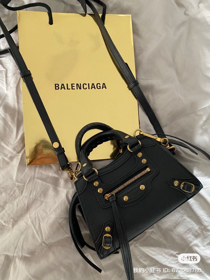 Black Neo Classic Mini Studded Leather Bag Balenciaga, 55 OFF