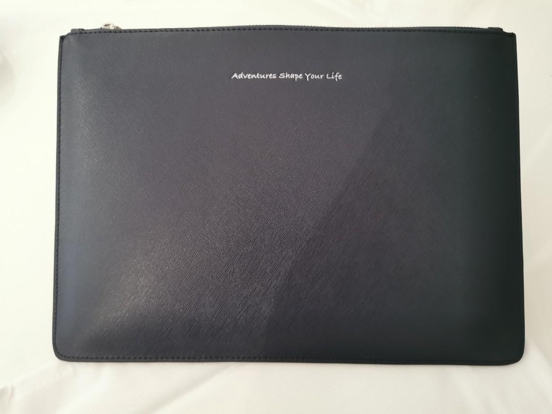 Barry broth smith clutch bag