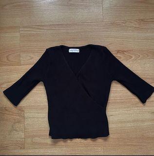 Black Knitted 3/4 Sleeves Top