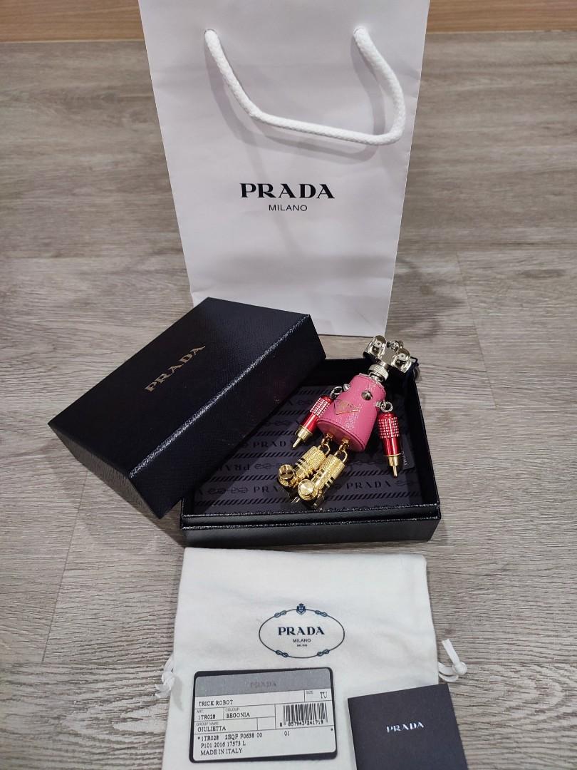 Prada saffiano pouch key trick on sale