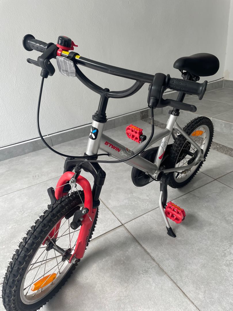 Btwin monster on sale truck