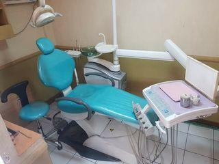 Dental chair  blue green neg price