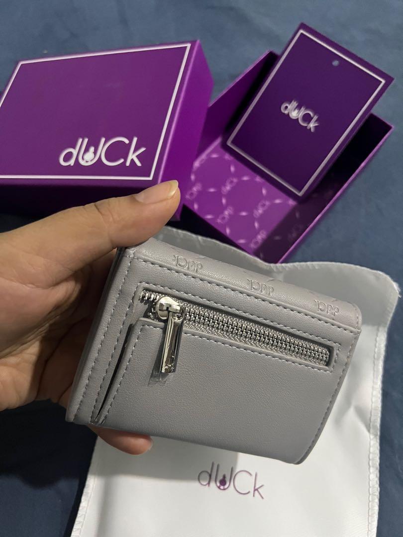 Duck-accordion card holder, Women's Fashion, Bags & Wallets
