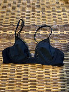 (Category: ) located in . Submitted by vangoghshop (Listing ID 1157436524, Image 1). Description: .