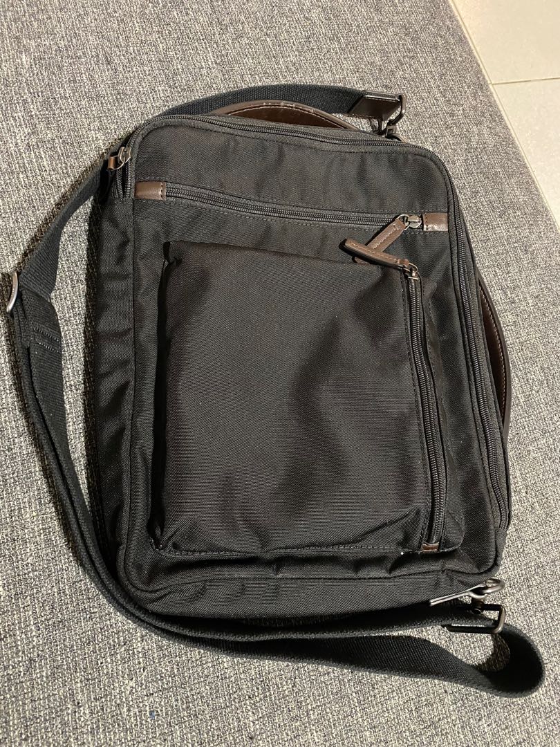 Fossil Buckner Commuter Bag, Men's Fashion, Bags, Sling Bags on Carousell