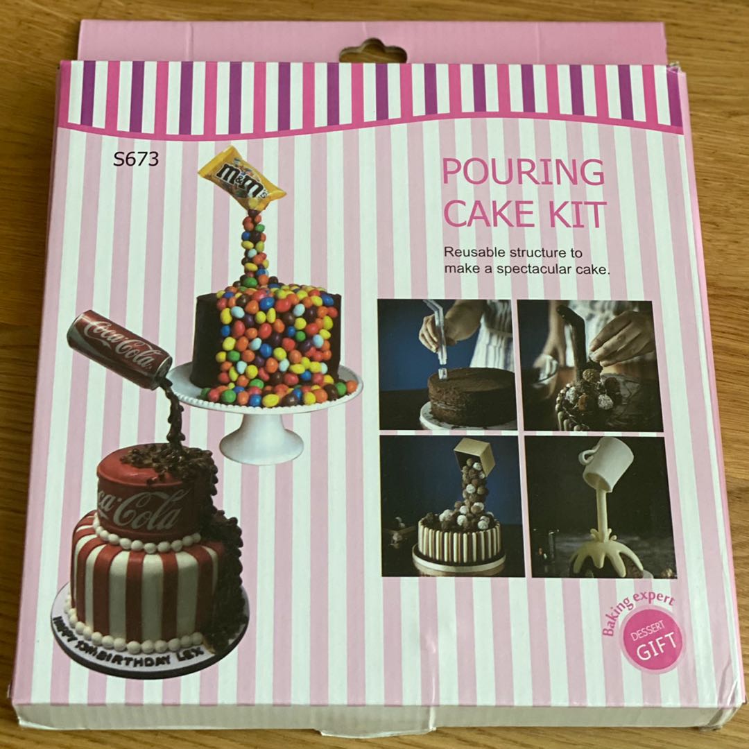 Anti Gravity Pouring Cake Kit