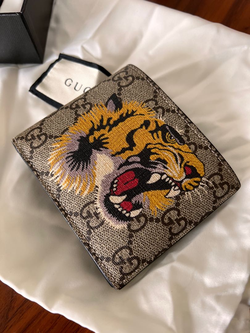 Gucci Wallet - Tiger Print GG Supreme Wallet, Men's Fashion, Watches &  Accessories, Wallets & Card Holders on Carousell