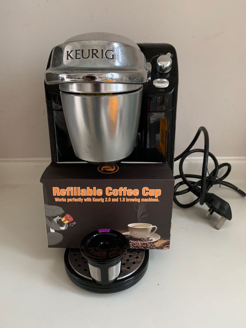 Keurig Coffee Maker with 5 Mini 