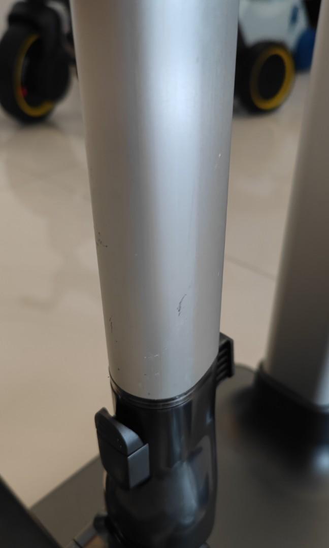 LG Cordzero A9 Vacuum cleaner cordless stick vacuum, better than Dyson