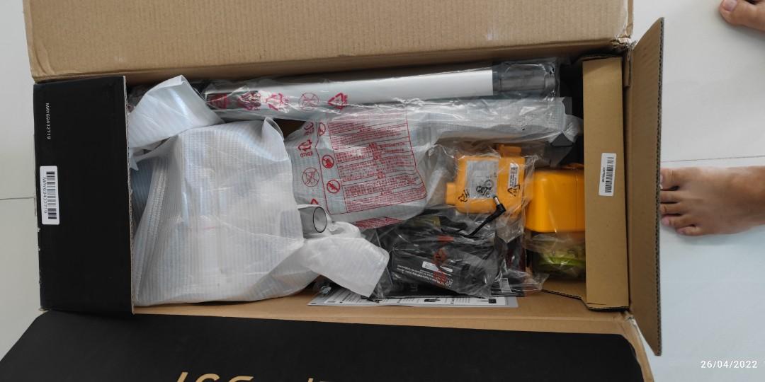 LG Cordzero A9 Vacuum cleaner cordless stick vacuum, better than Dyson