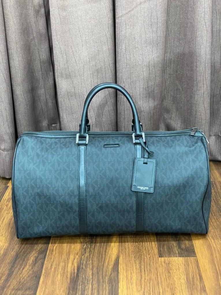 Michael kors carry on bag clearance