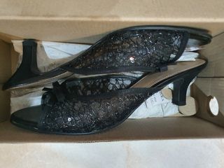 (Category: ) located in . Submitted by iqbal1962 (Listing ID 1157467979, Image 1). Description: .