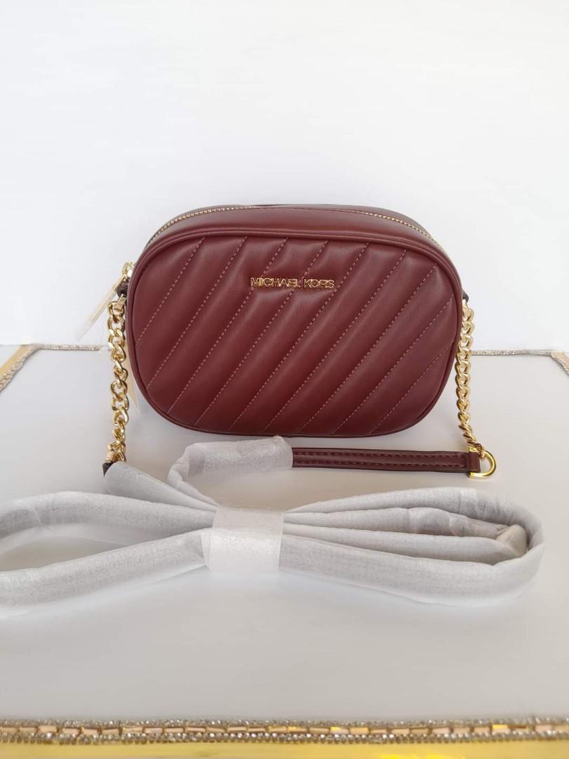 Mk quilted hotsell crossbody bag