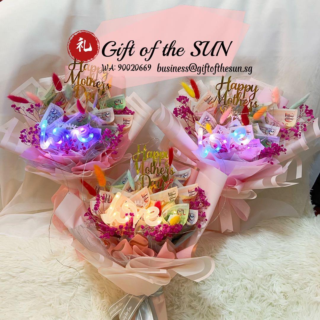 520  Lovely Money Flower Bouquet  Money Bouquet  Cash Flower, Hobbies &  Toys, Flowers & Bouquets on Carousell