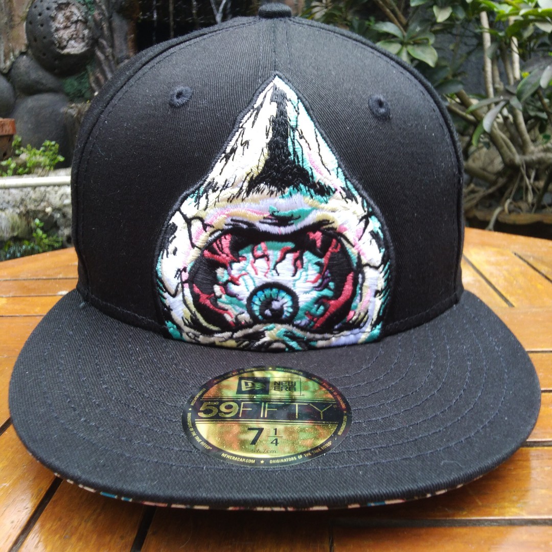 New shop era mishka
