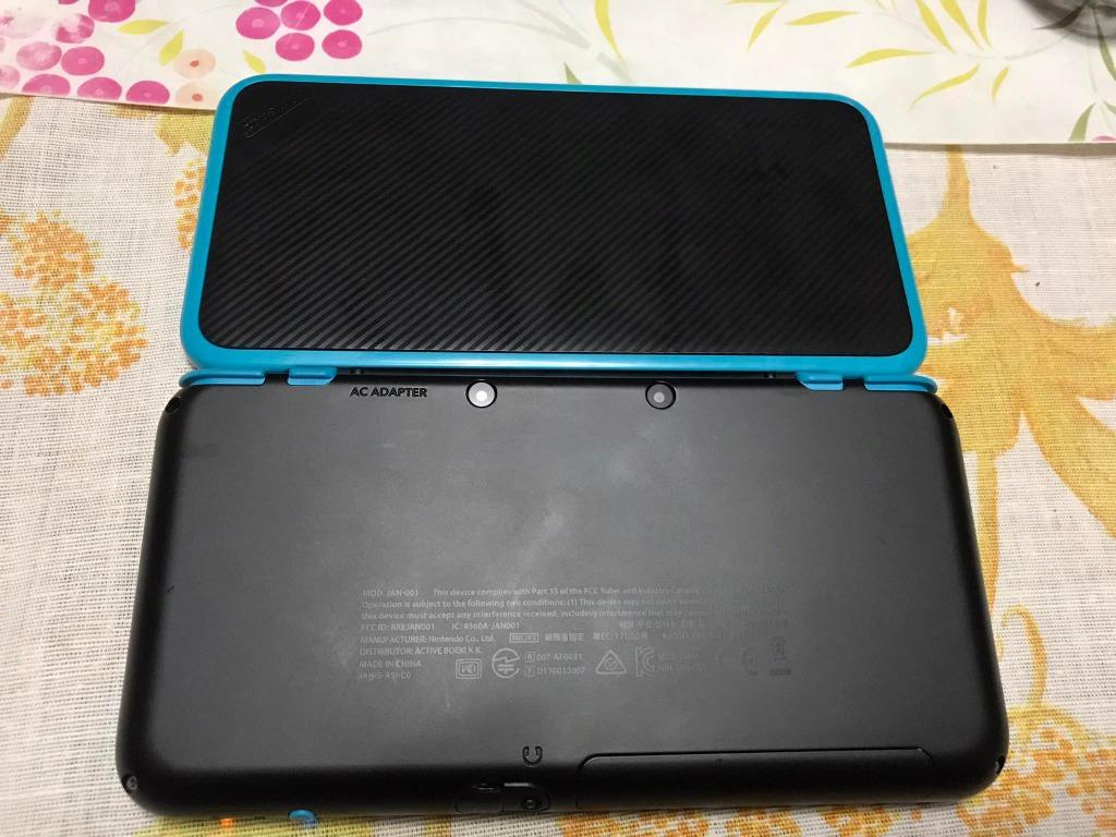 New Nintendo 2ds XL for sale jb with 16gb Memory card full of games