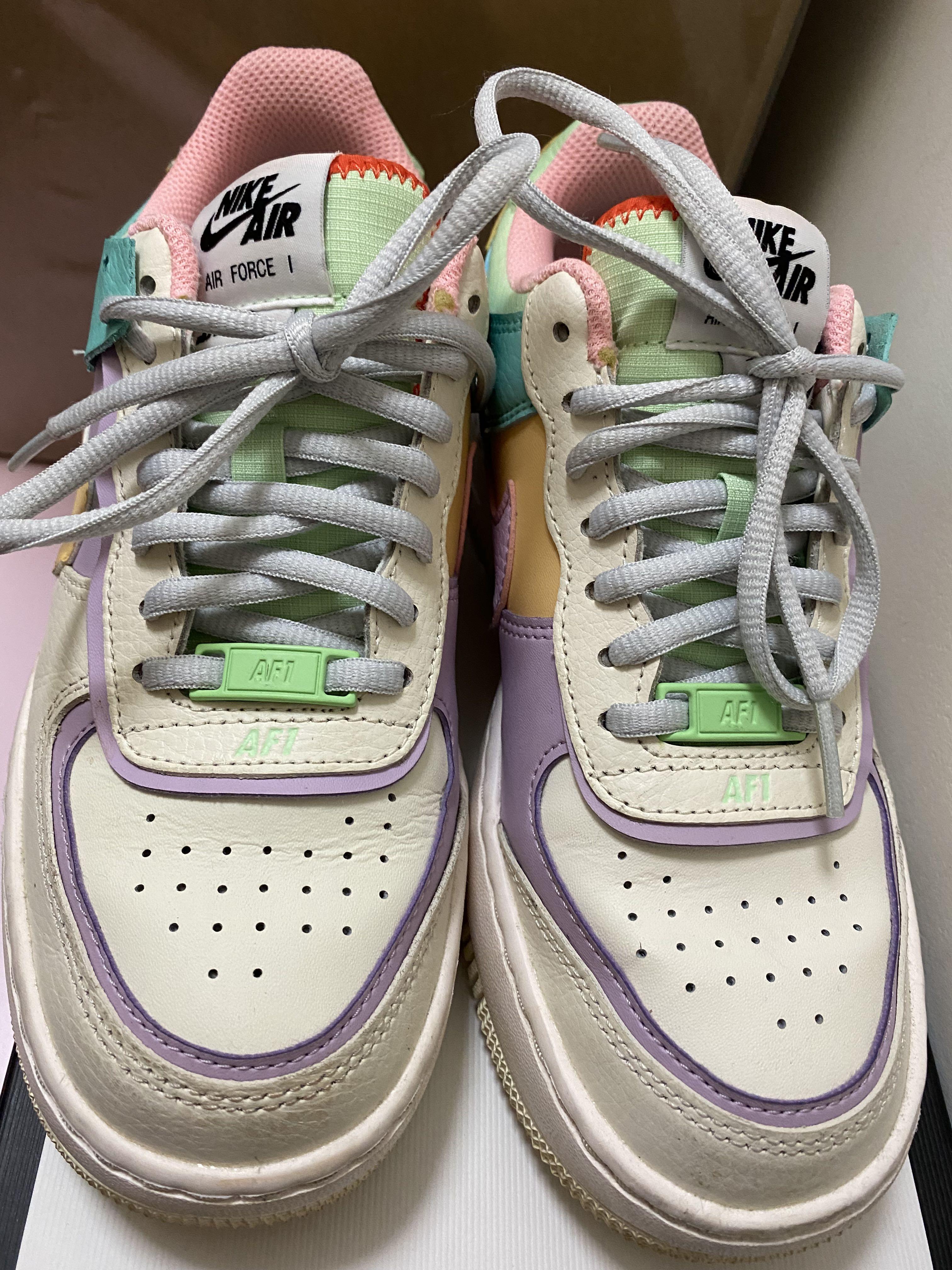 Nike colour block sales sneakers