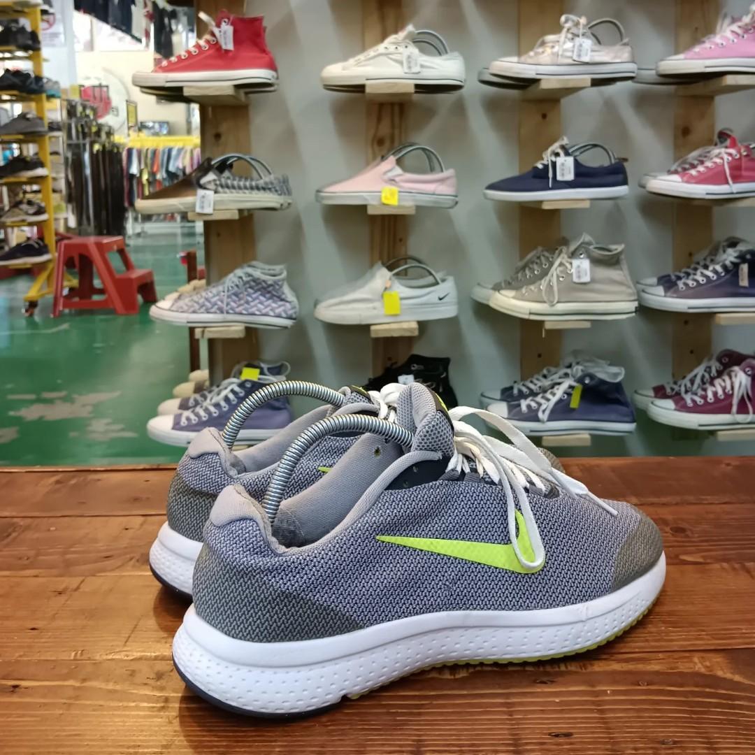 Nike runallday nere hotsell