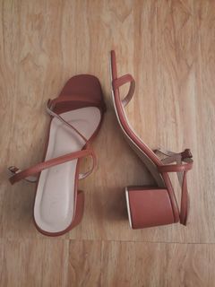 (Category: ) located in . Submitted by Yukie_Shop (Listing ID 1157486568, Image 1). Description: .