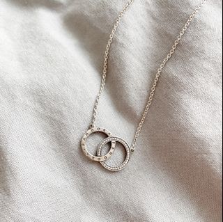 Pandora silver necklace with Entwined 