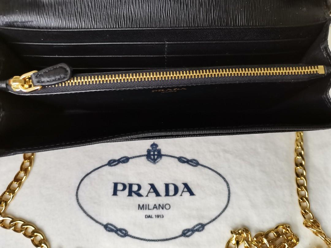 Prada Vitello Move Wallet On Chain (SHG-ROIx56) – LuxeDH