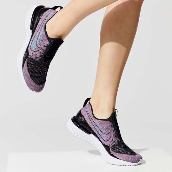 Nike women's epic phantom react hotsell flyknit running shoes