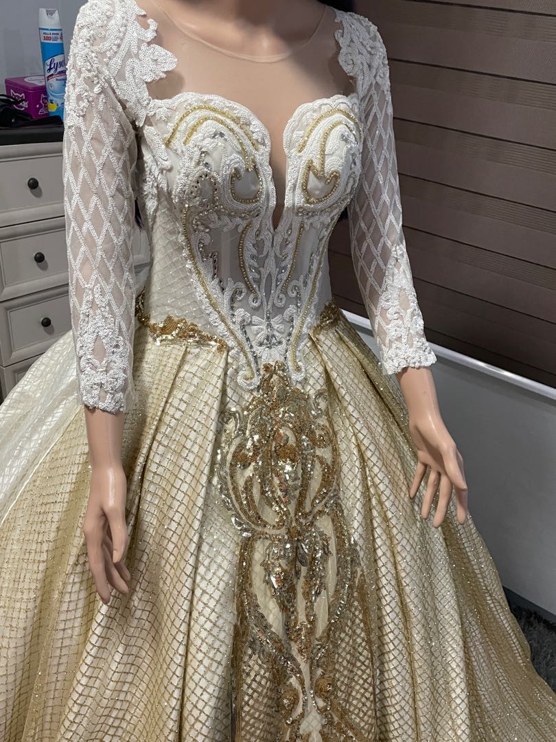 Reyna elena sale gowns for sale