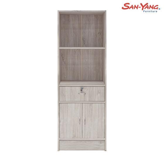 SAN YANG BOOKSHELF 400340 (IVORY OAK) (Category: Shelves, Cabinets & Racks) located in Batangas. Submitted by anythingkavouge (Listing ID 1157436089, Image 3). Description: RFS: DECLUTERRING. PURCHASE ANOTHER CABINET. USE ONLY FOR A MONTH. 2,950 ORIGINAL PRICE. 🛍ITEM IS ALREADY ASSEMBLED. MAY SABLAY SA PAGKAKAGAWA, YUNG LOCK NG CABINET SA BABA. BUTTT STILL FUNCTIONAL AND SERVE ITS PURPOSE. 🛍 PICK UP AT MANDALUYONG AREA. San-Yang Bookshelf 40034