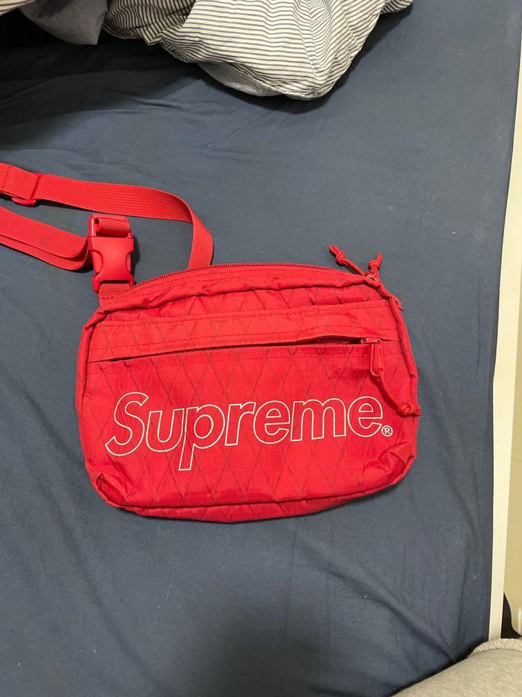 Supreme shoulder bag 45th Carousell