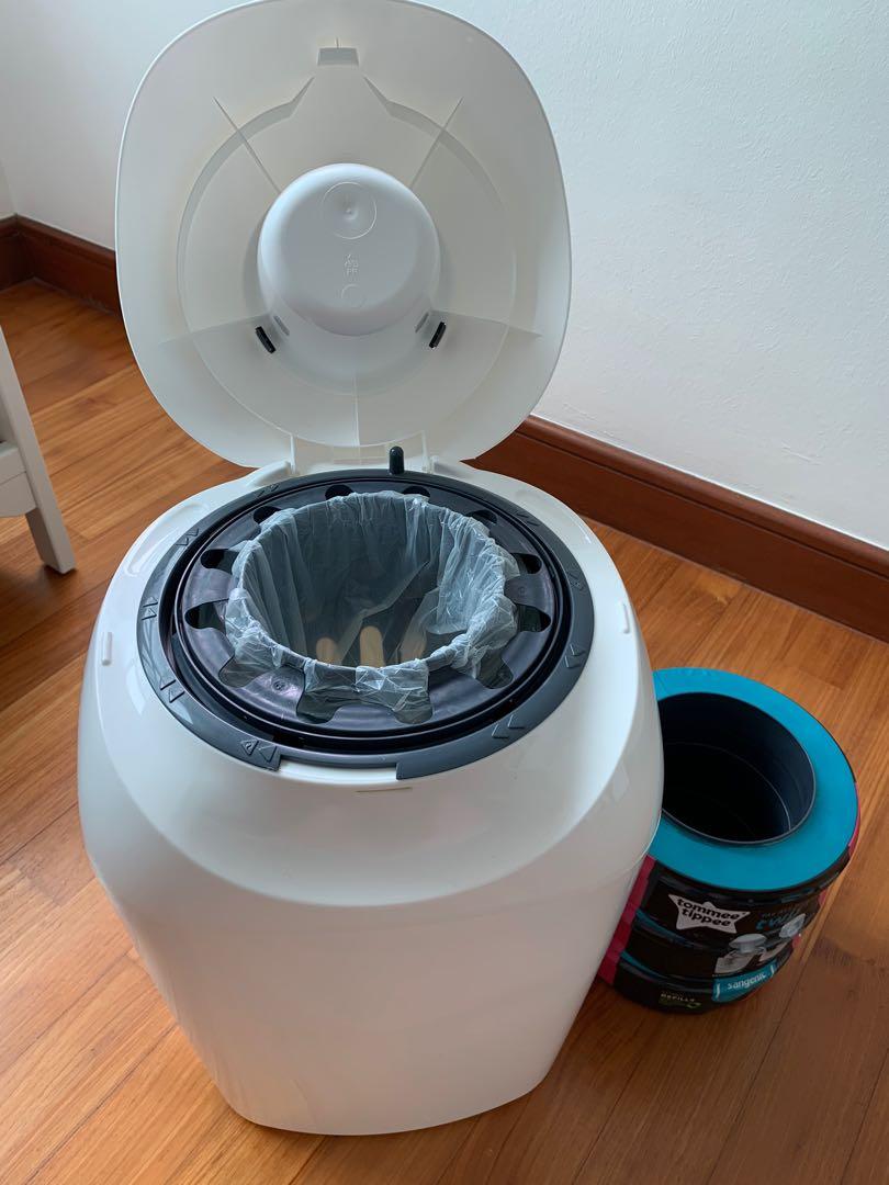 Tommee Tippee Nappy Disposal Bin with refill, Babies & Kids, Bathing
