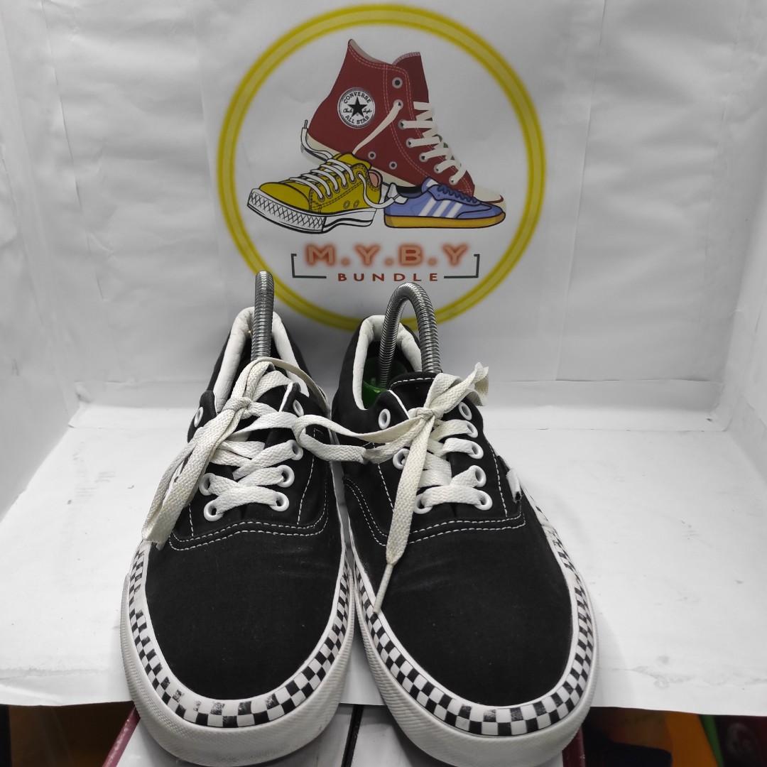 Vans era sales check foxing