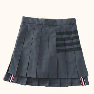 4 bar skirt navy
