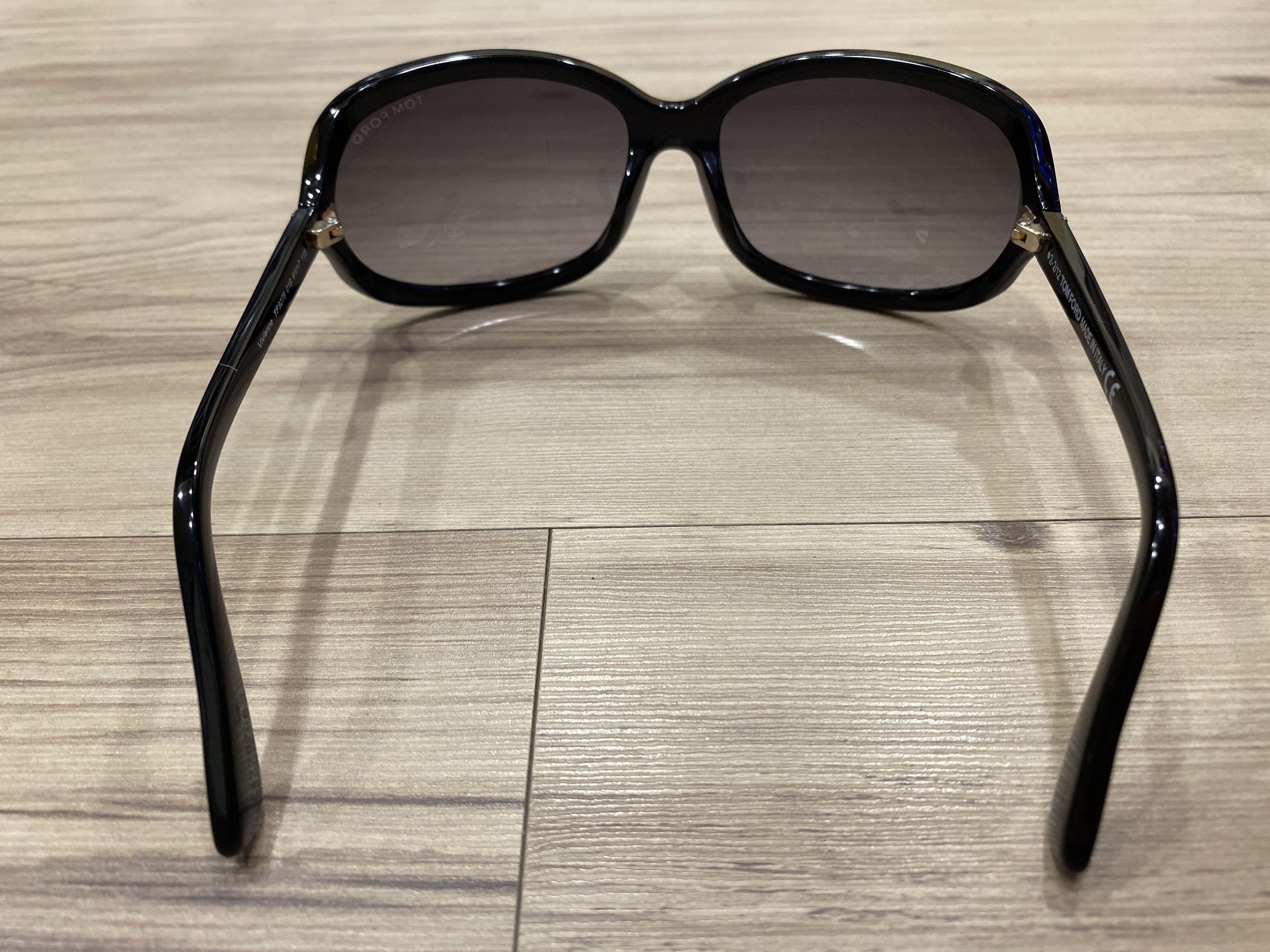 TOM FORD EYEWEAR サングラス VIVIENNE TF9278