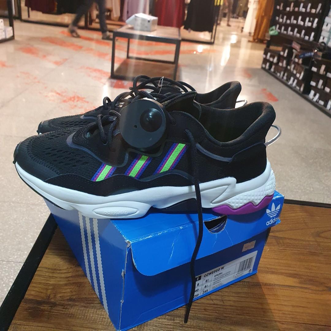 Adidas Ozweego Women Original Store Resmi, Fesyen Pria, Sepatu