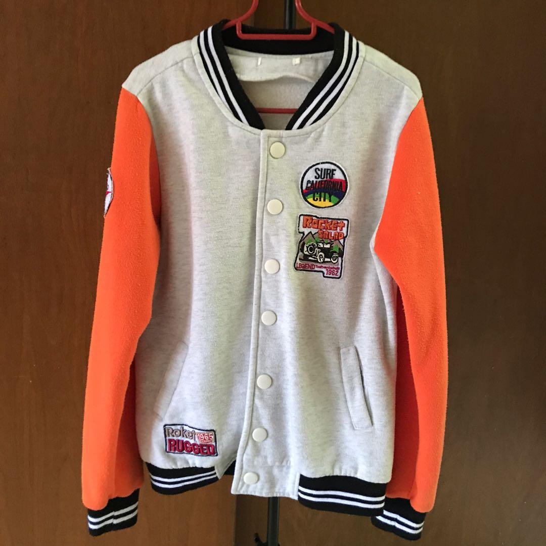 Baseball Jacket (Category: Coats, Jackets and Outerwear) located in Melaka Tengah. Submitted by dorothearuth (Listing ID 1157516298, Image 1). Description: .