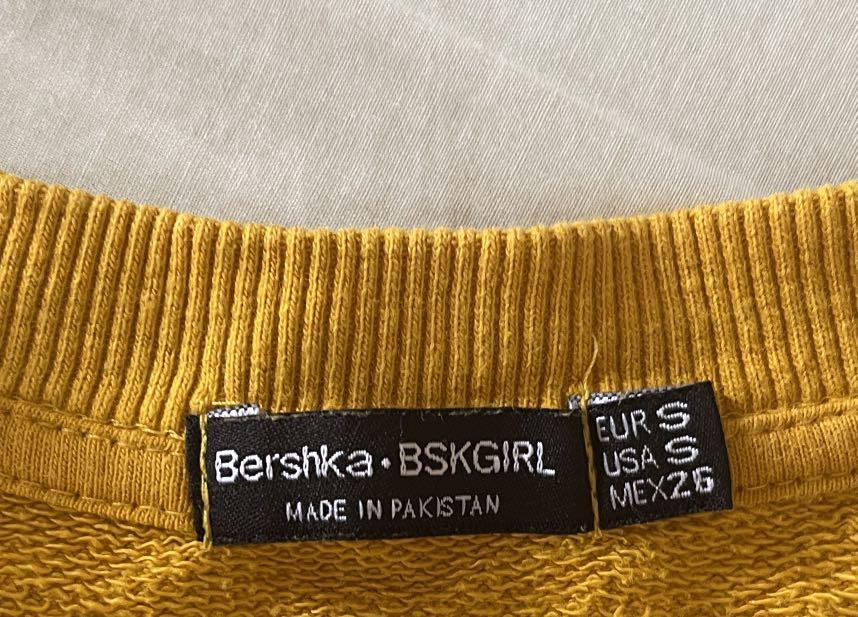 Bershka mustard yellow sweater S