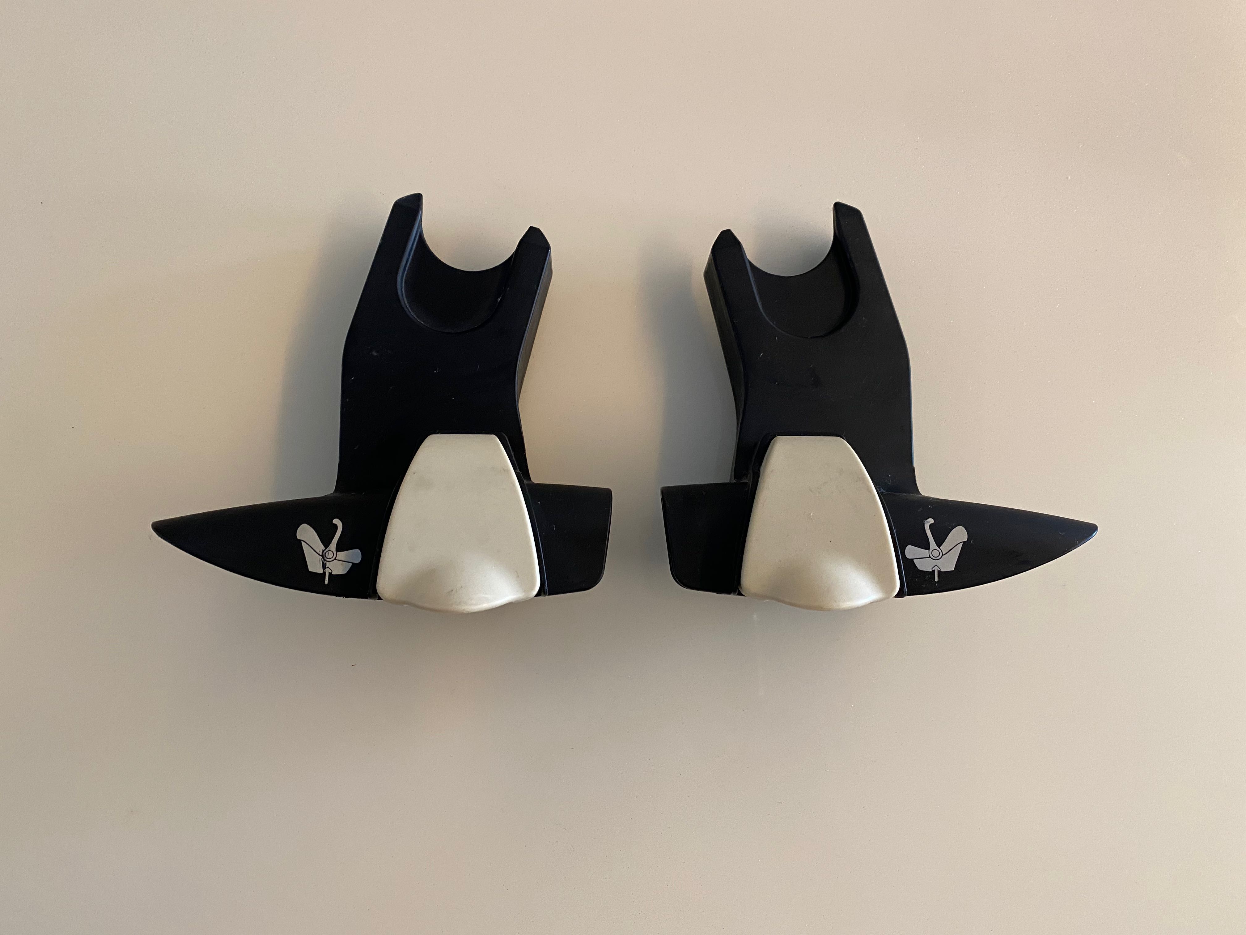 Bugaboo bee 5 car seat adapter, Babies & Kids, Going Out, Car Seats on