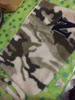 (Category: ) located in . Submitted by oneusedshoppe (Listing ID 1157553933, Image 1). Description: .