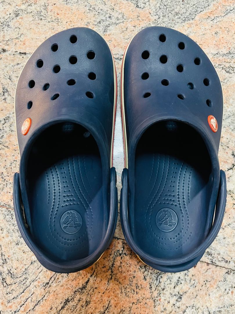 boys navy crocs
