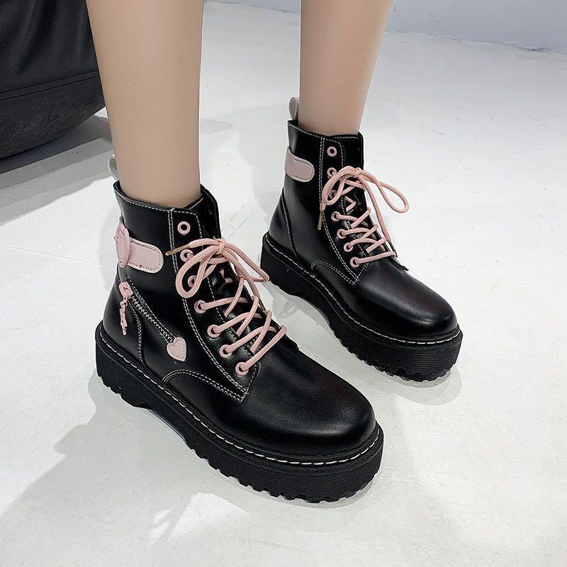 Cute black sale boots
