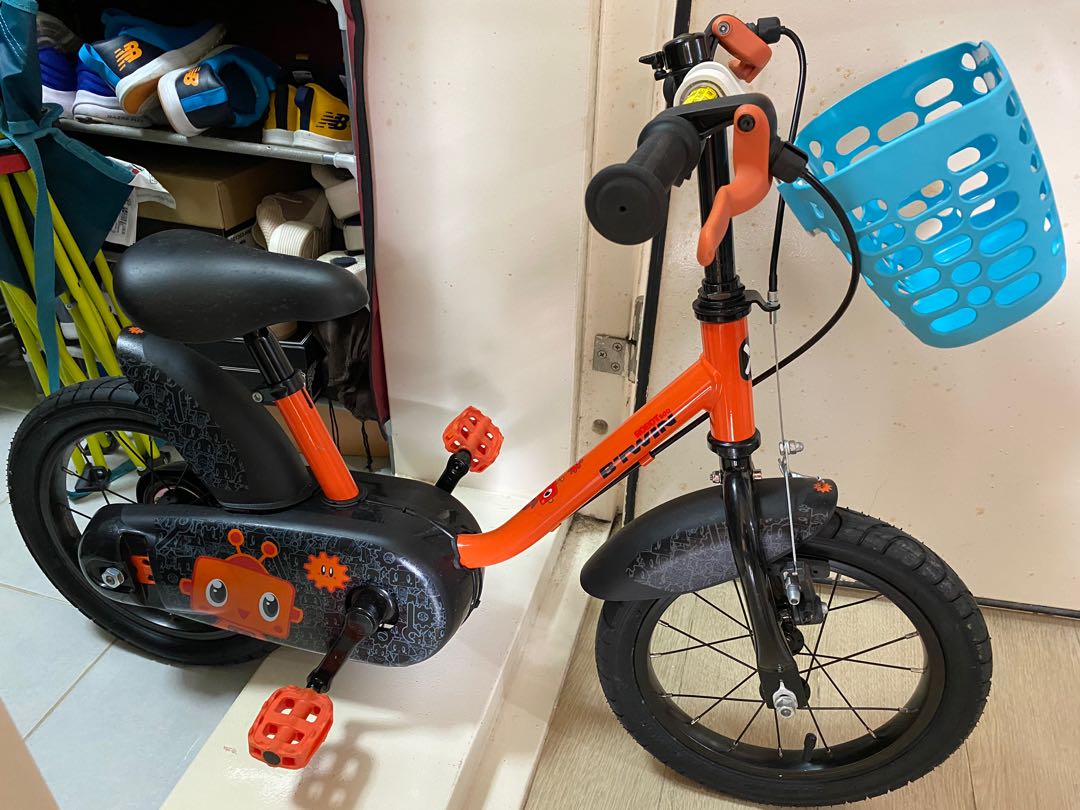 Decathlon 14-Inch Bike 3-5 Years, Sports Equipment, Bicycles \u0026 Parts,  Bicycles on Carousell