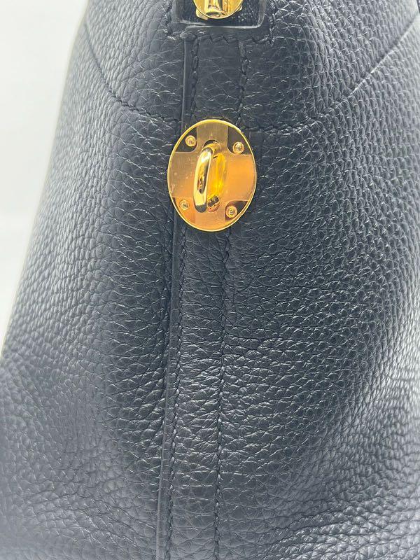 Hermes Bolide 31 Noir GHW (Category: Luxury Bags & Wallets) located in Quezon City. Submitted by luxurybrokerph (Listing ID 1157578281, Image 2). Description: Comes with complete inclusions .
