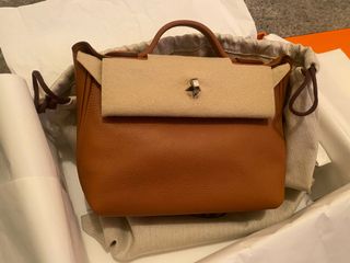 （分類：）位於 。 由 50BER 提交（商品編號 1157557179，圖片 1）。簡介： 。